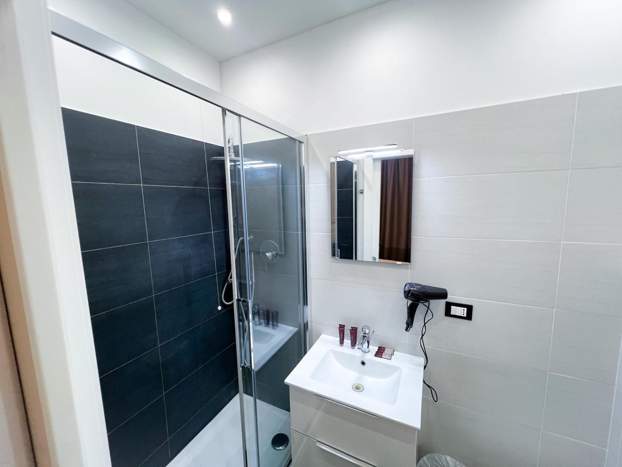 Hotel Rossovino Milano מראה חיצוני תמונה